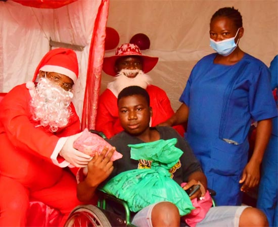 Crutches Distribution Image 9